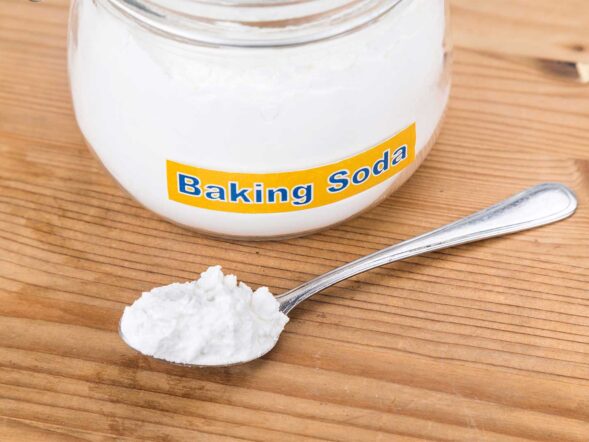 cleaning-with-baking-soda-colan-and-simple-cleaning-service-lynnwood-wa