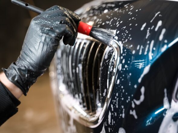 detailed car cleaning